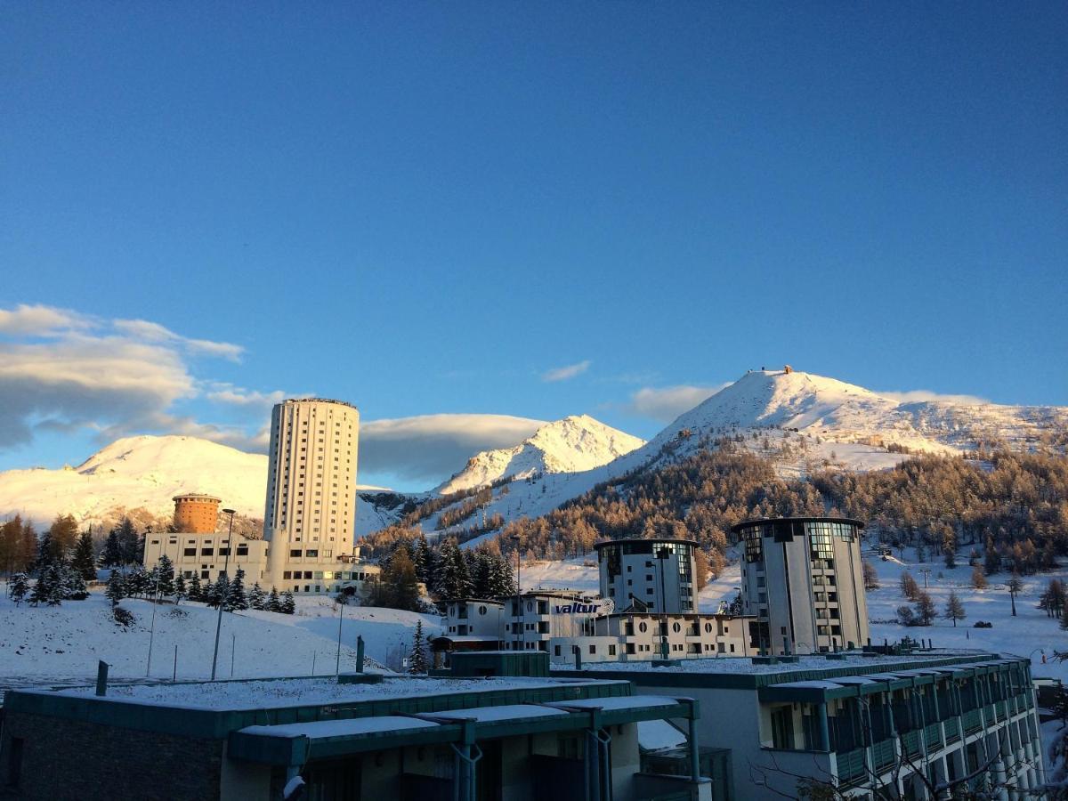 Chalet Weal Aparthotel Sestriere Exterior foto