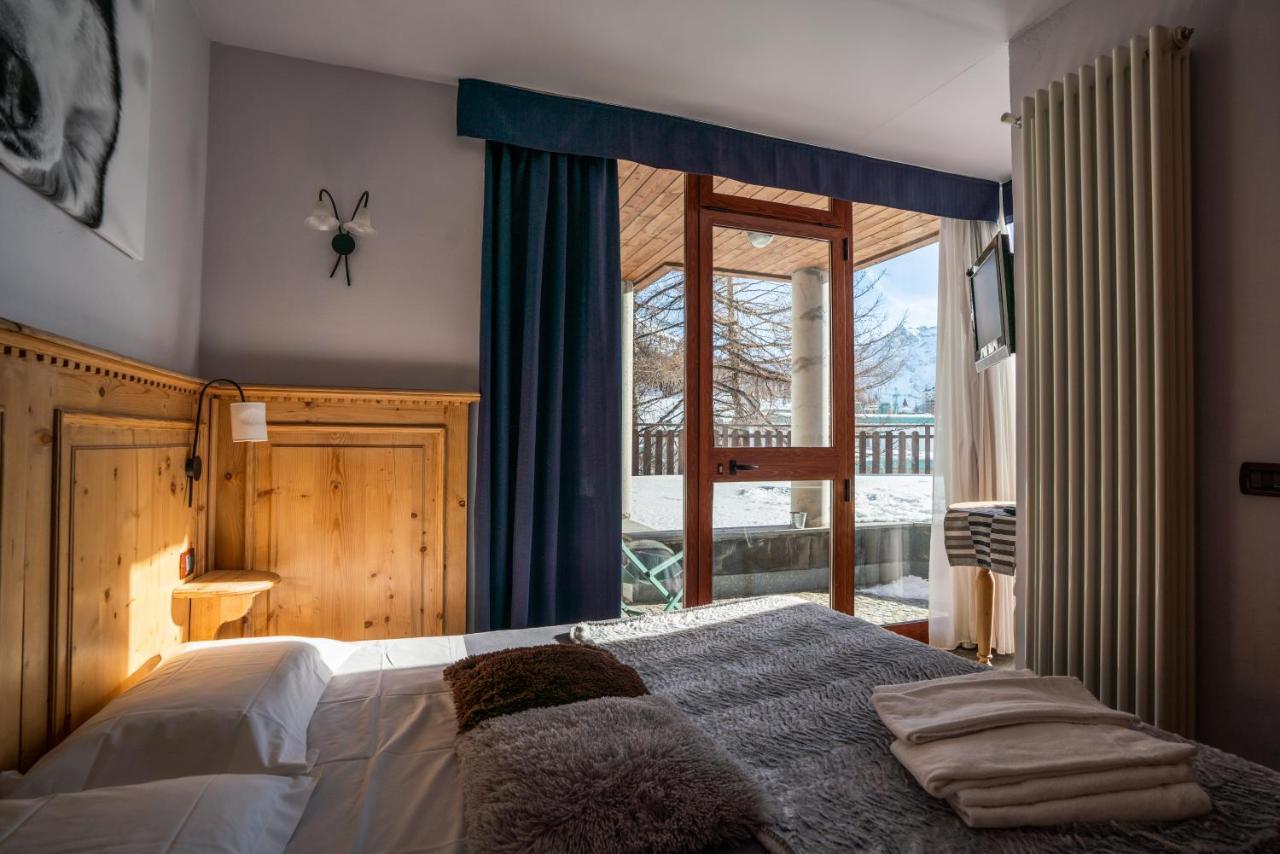 Chalet Weal Aparthotel Sestriere Exterior foto